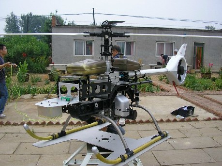 通飛航空 520級鋰電動(dòng)力共軸雙槳直升機(jī)