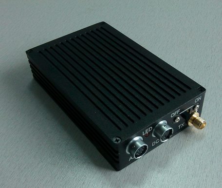 鵬鑫威 COFDM標清密取發(fā)射機PXW-101(無人機也可用）