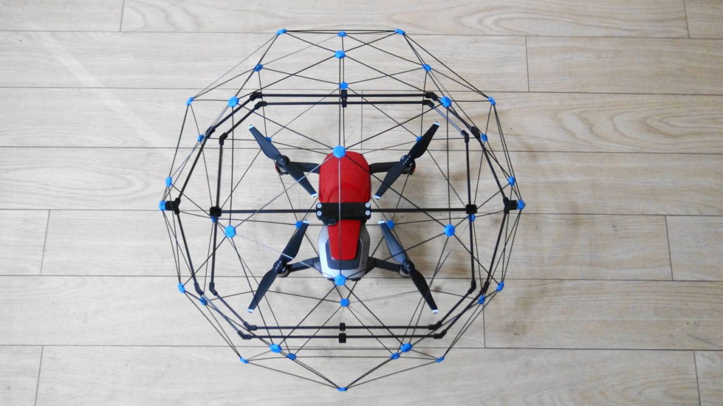 DJI Mavic Air的旋轉(zhuǎn)球無人機(jī)護(hù)罩