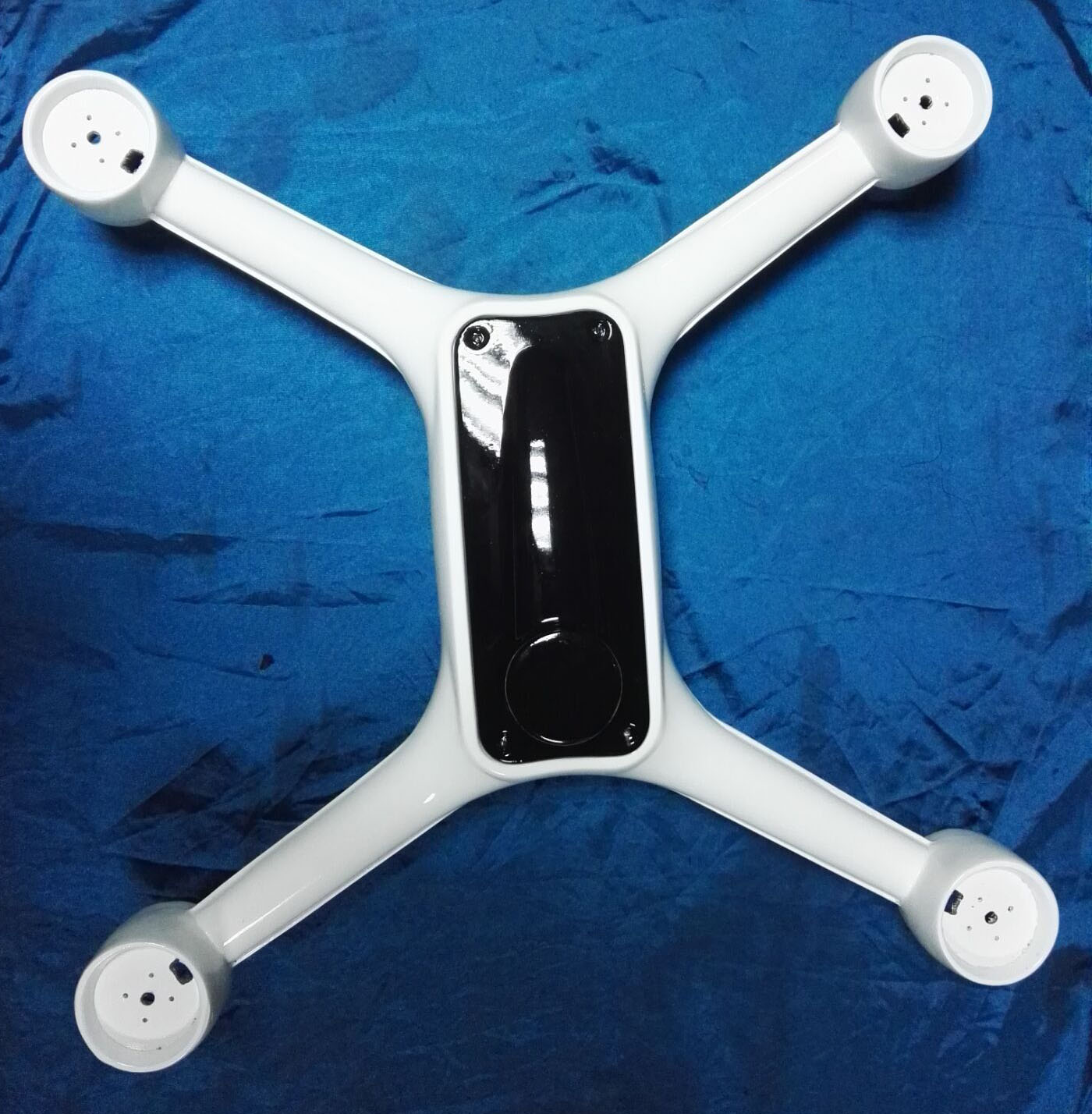 四軸碳纖維多旋翼無人機機架機殼